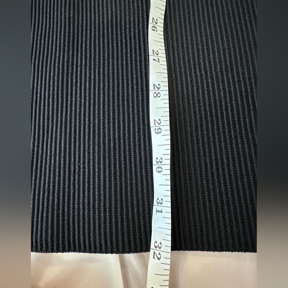 Aritzia Babaton Sculpt Knit Polo Dress Ribbed Collared Bodycon Stretch M - Picture 9 of 9